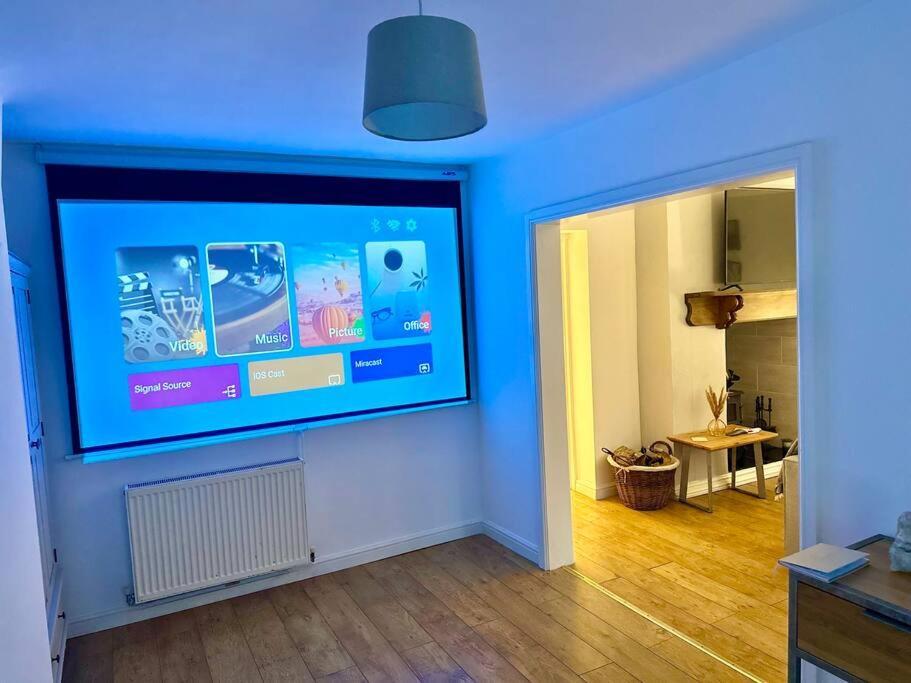 Cottage,Cinema Room,Log Burner Blaenavon Dış mekan fotoğraf